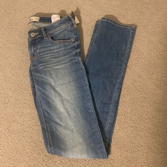 Hollister Denim - NWT Hollister Jeans 3L